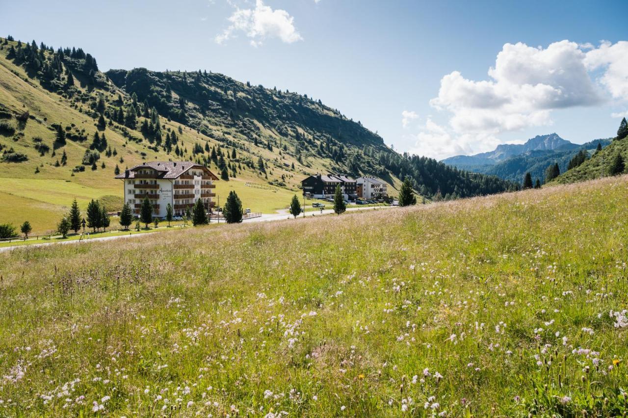 Apparthotel Sellaronda Arabba Eksteriør billede
